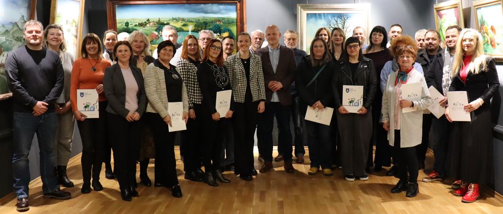 U Galeriji Mijo Kovačić uručeni ugovori za kulturu vrijedni gotovo 200 tisuća eura